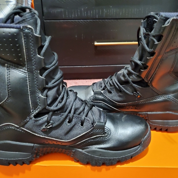 Nike SFB FIELD 2 8\